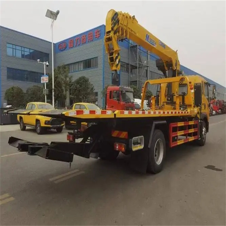 龙岩永定附近小随车吊出租电话，轻松解决搬运烦恼